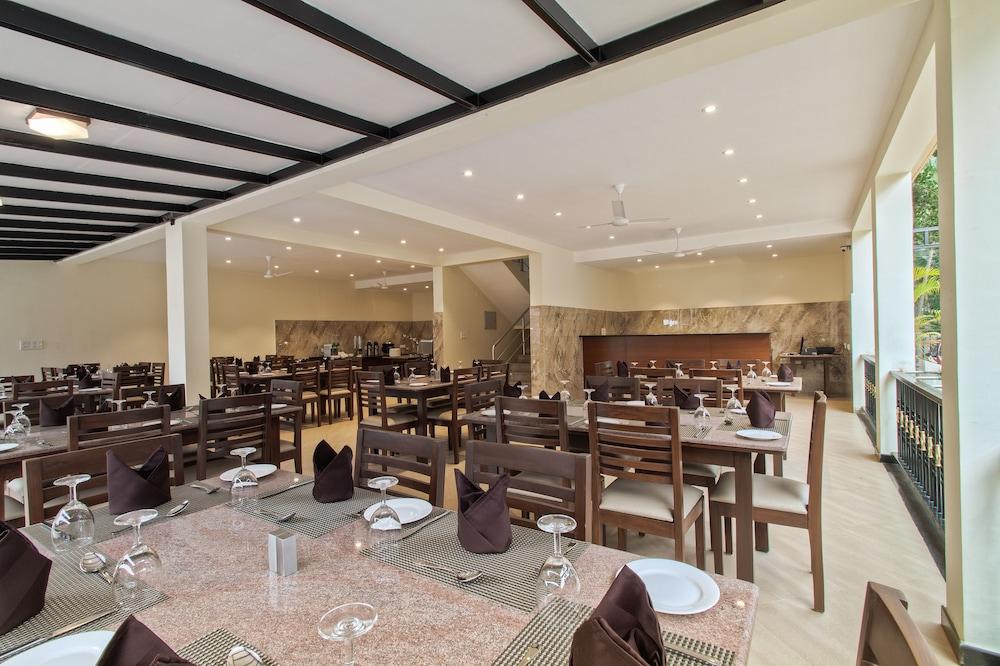 Seashell Suites And Villas- Candolim Goa エクステリア 写真