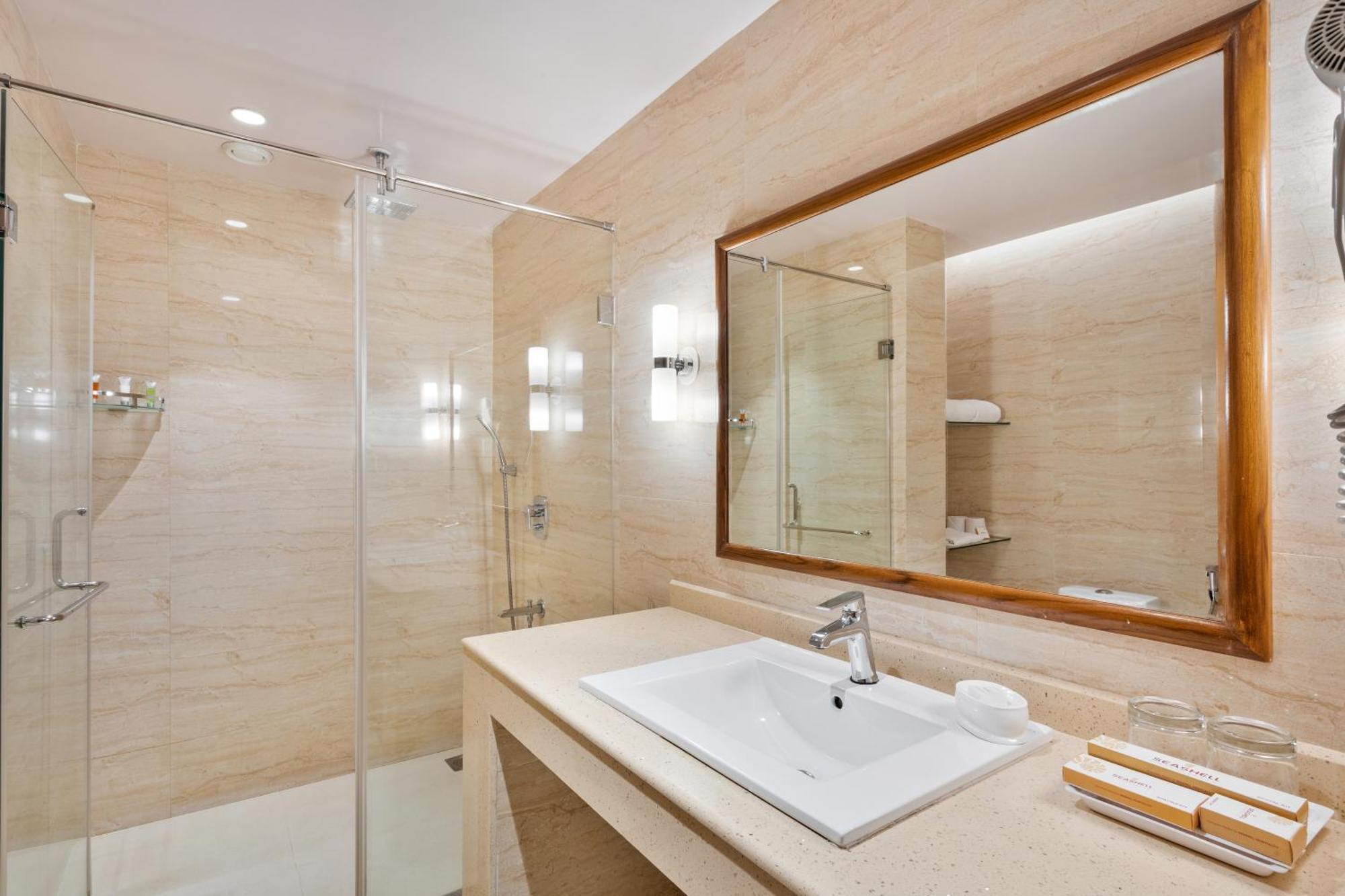 Seashell Suites And Villas- Candolim Goa エクステリア 写真