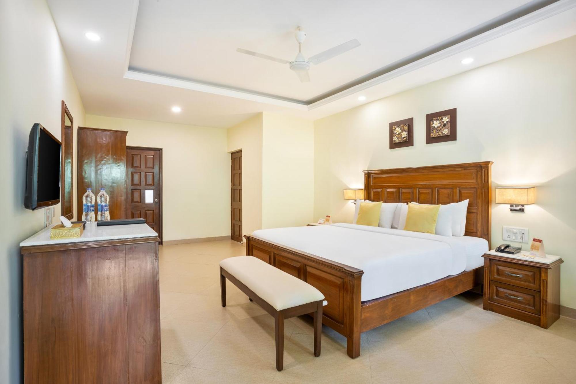 Seashell Suites And Villas- Candolim Goa エクステリア 写真