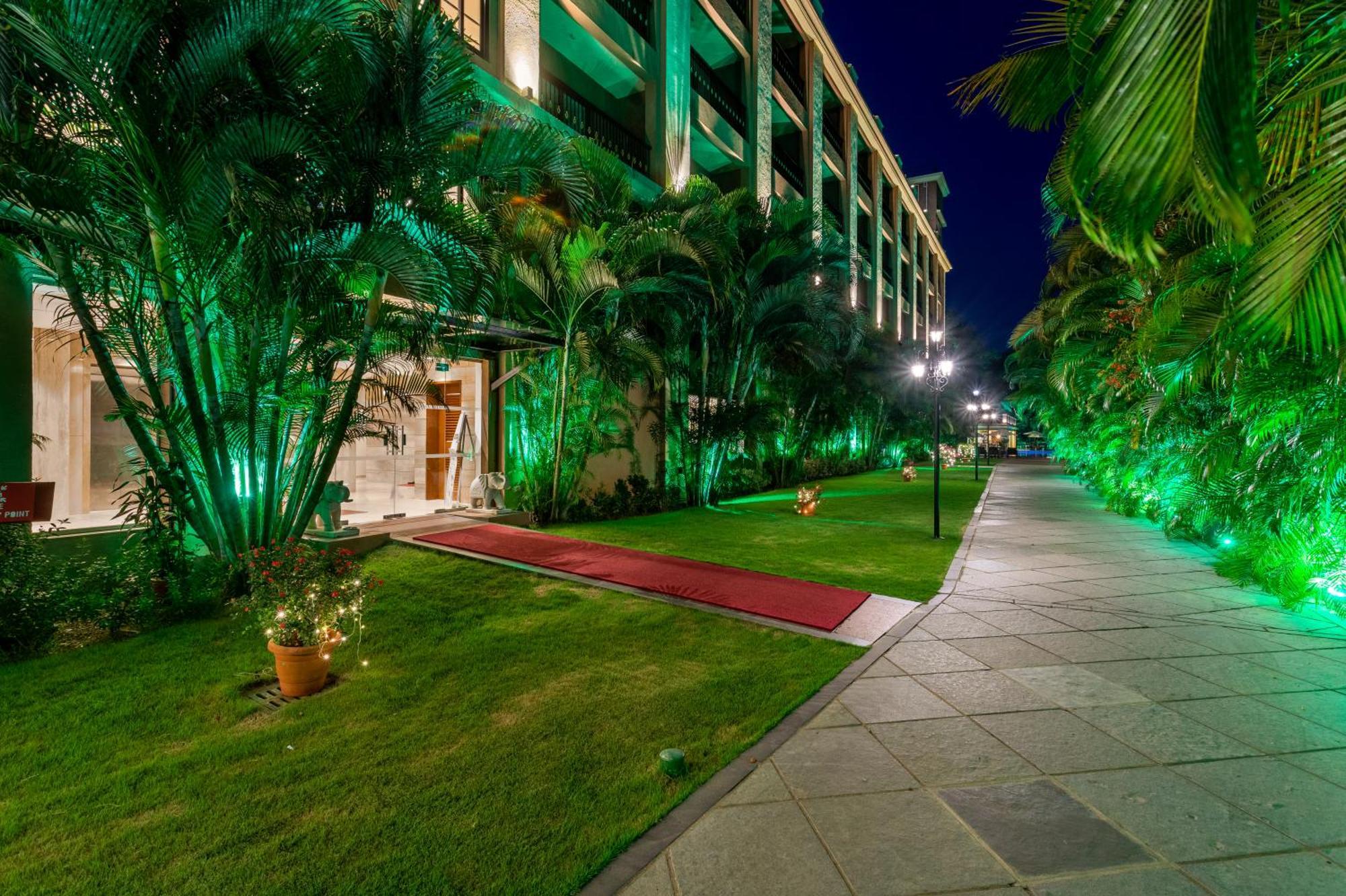 Seashell Suites And Villas- Candolim Goa エクステリア 写真