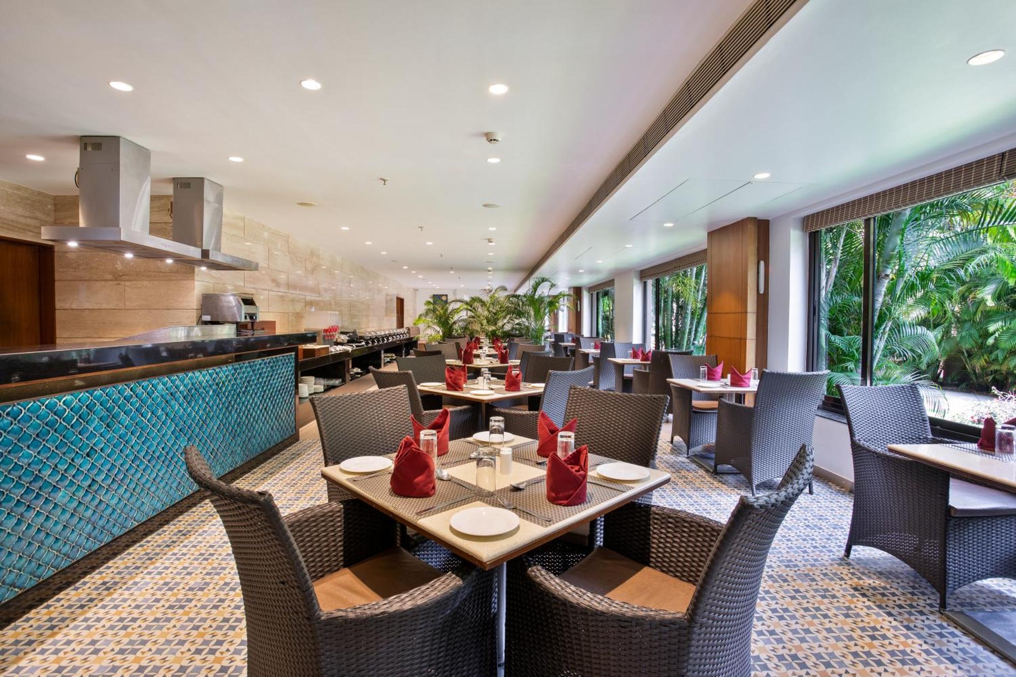Seashell Suites And Villas- Candolim Goa エクステリア 写真